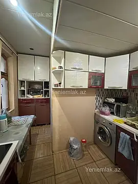 Satılır 2 otaqlı köhnə tikili 68 m²