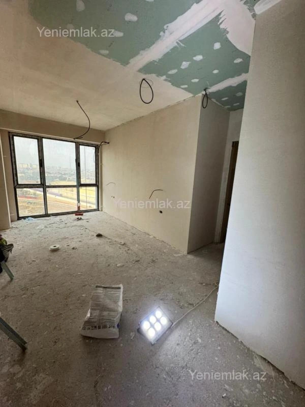 Satılır 4 otaqlı yeni tikili 128.9 m²