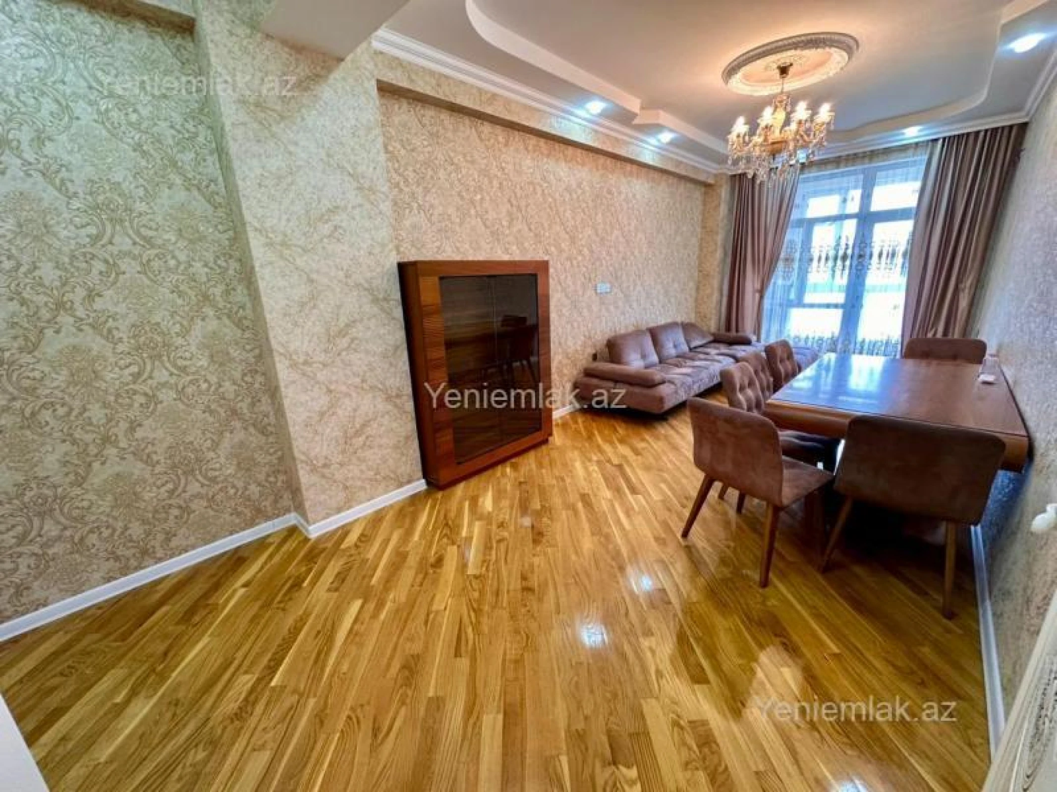 Satılır 3 otaqlı yeni tikili 143 m²