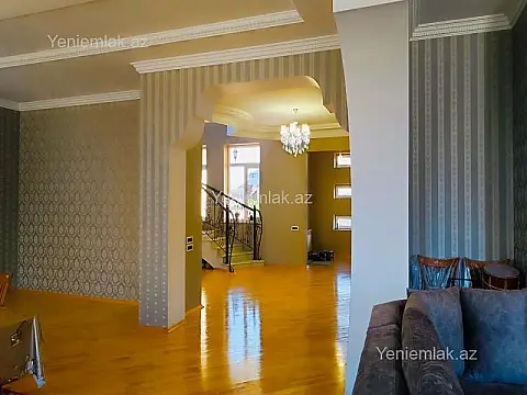 Satılır 6 otaqlı həyət evi 510 m²