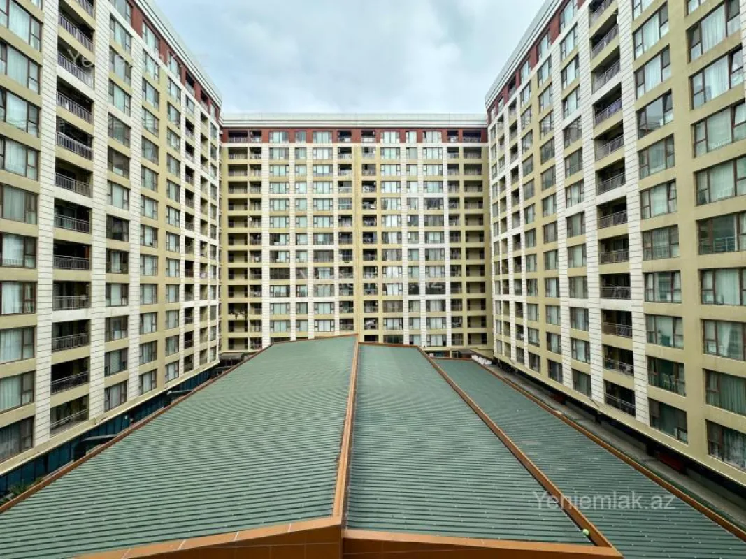 Satılır 3 otaqlı yeni tikili 115 m²