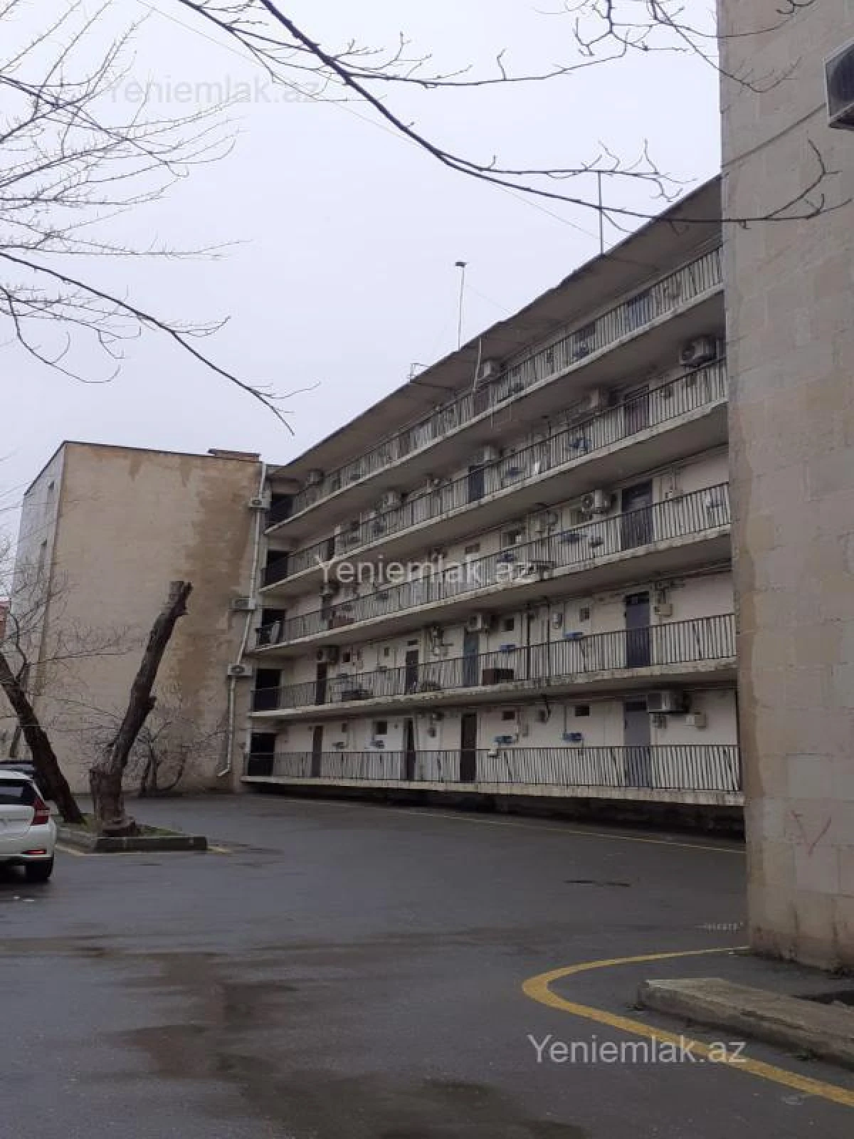 Satılır 1 otaqlı köhnə tikili 27 m²