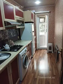 Satılır 1 otaqlı köhnə tikili 27 m²