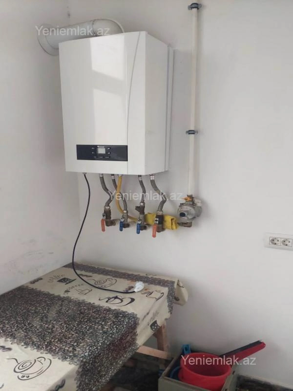 Satılır 2 otaqlı yeni tikili 65 m²