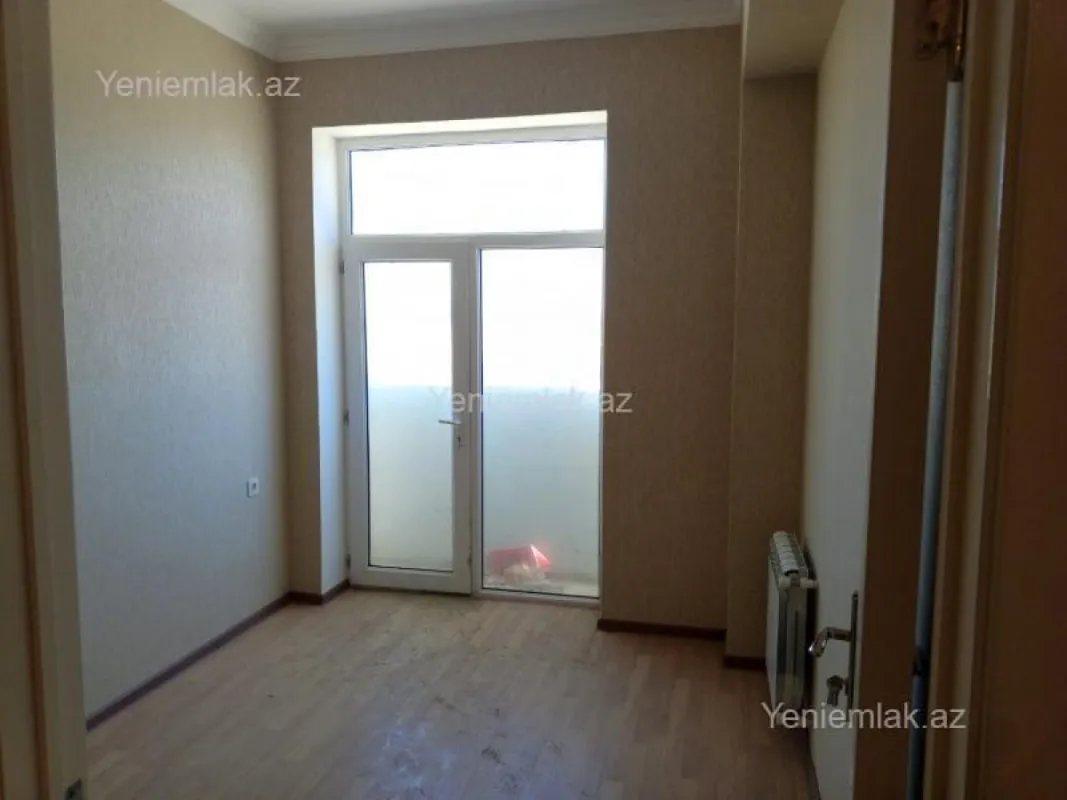 Kirayə verilir 4 otaqlı yeni tikili 85 m²
