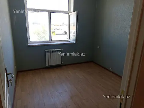 Kirayə verilir 4 otaqlı yeni tikili 85 m²