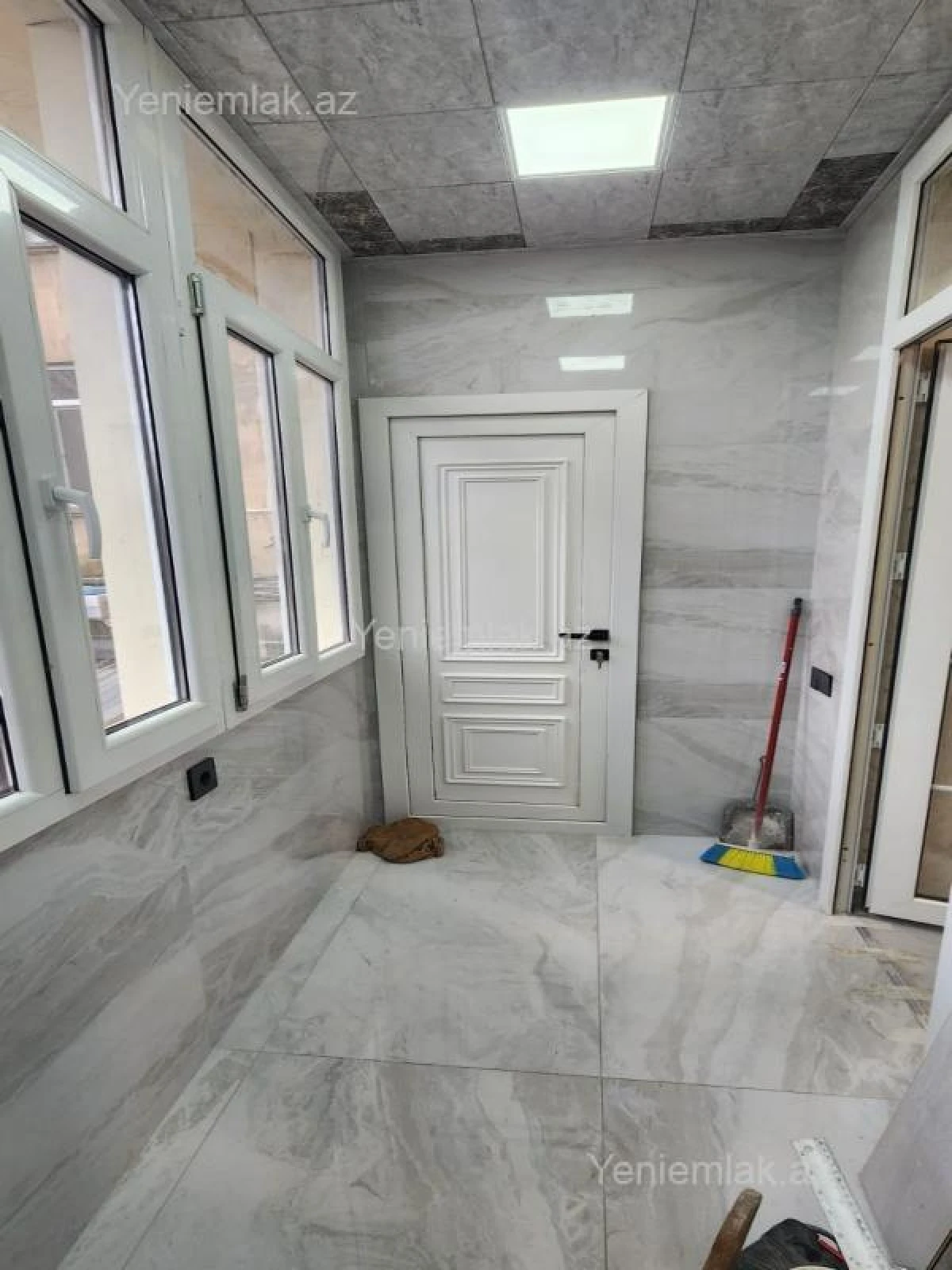 Satılır 1 otaqlı köhnə tikili 30 m²