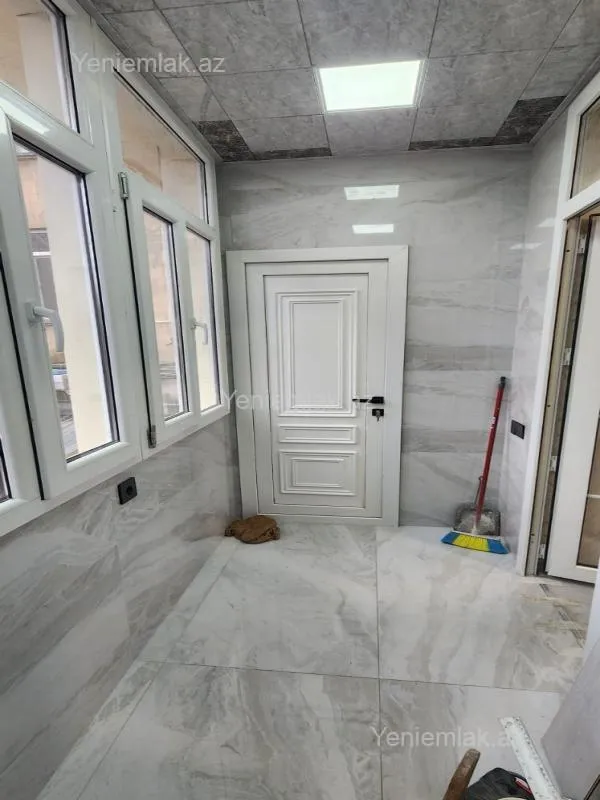 Satılır 1 otaqlı köhnə tikili 30 m²