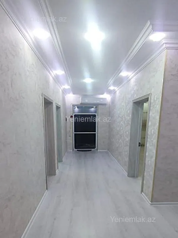 Satılır 4 otaqlı həyət evi 136 m²