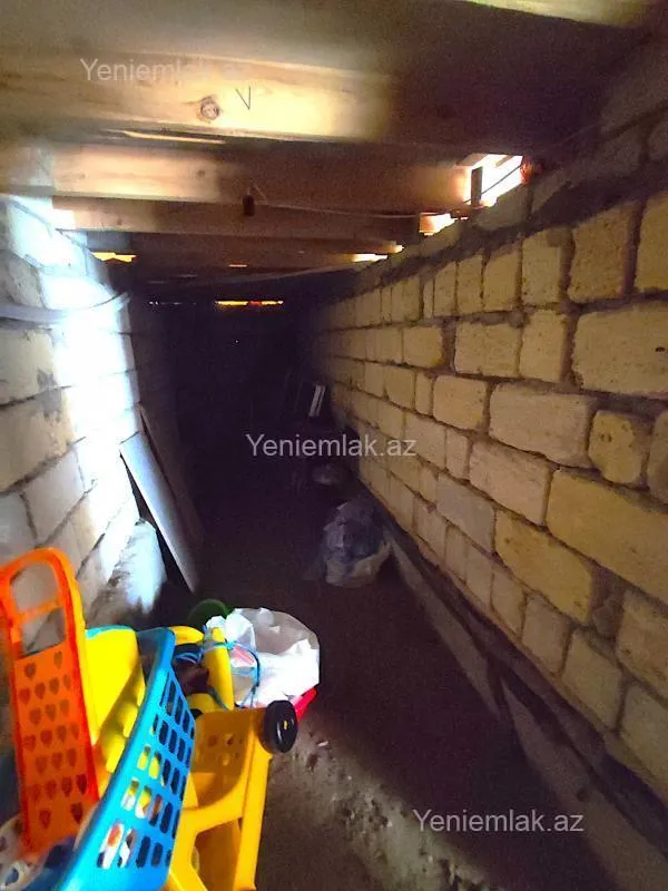 Satılır 4 otaqlı həyət evi 136 m²