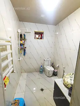 Satılır 4 otaqlı həyət evi 136 m²