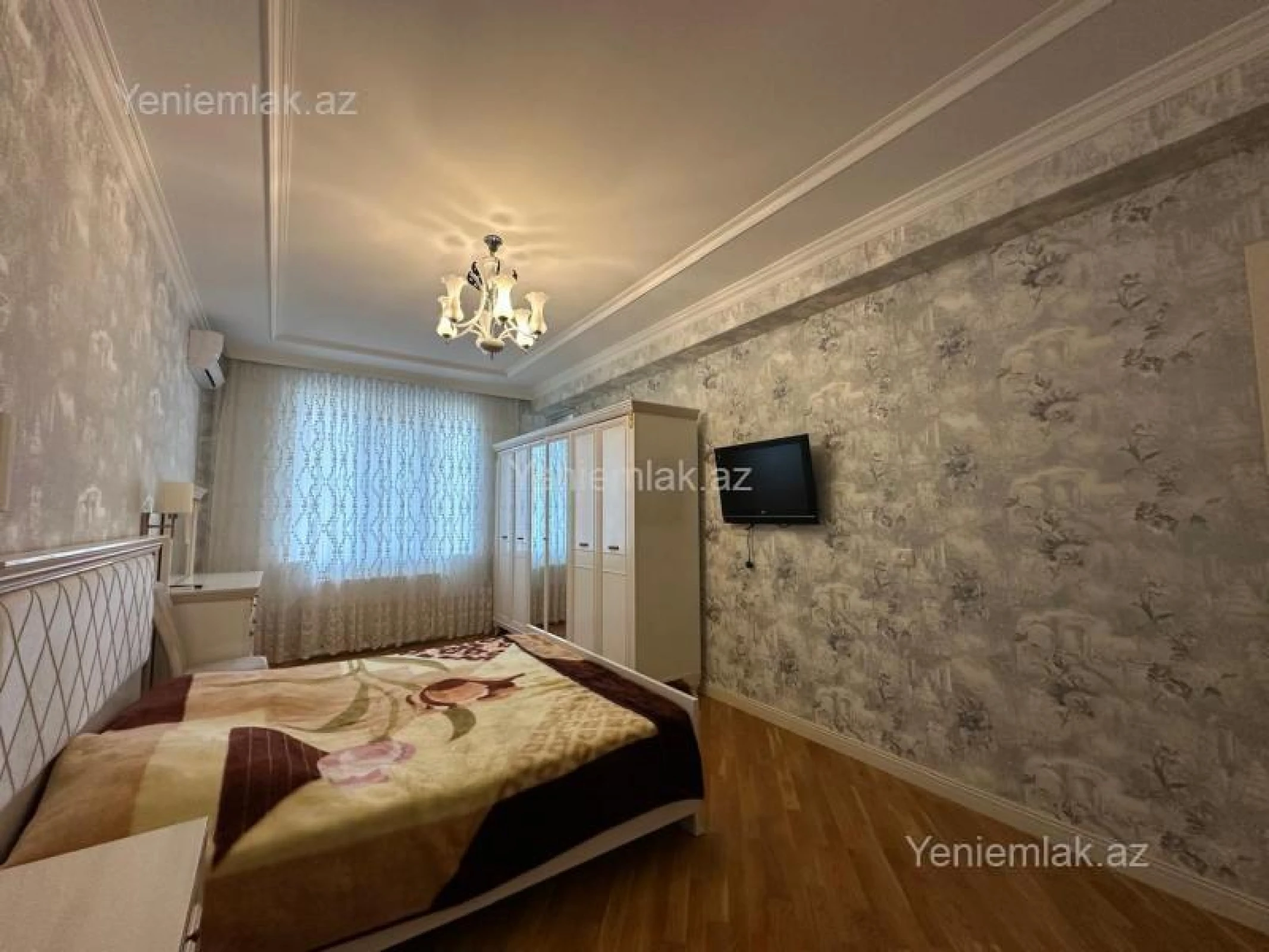 Satılır 4 otaqlı yeni tikili 176 m²