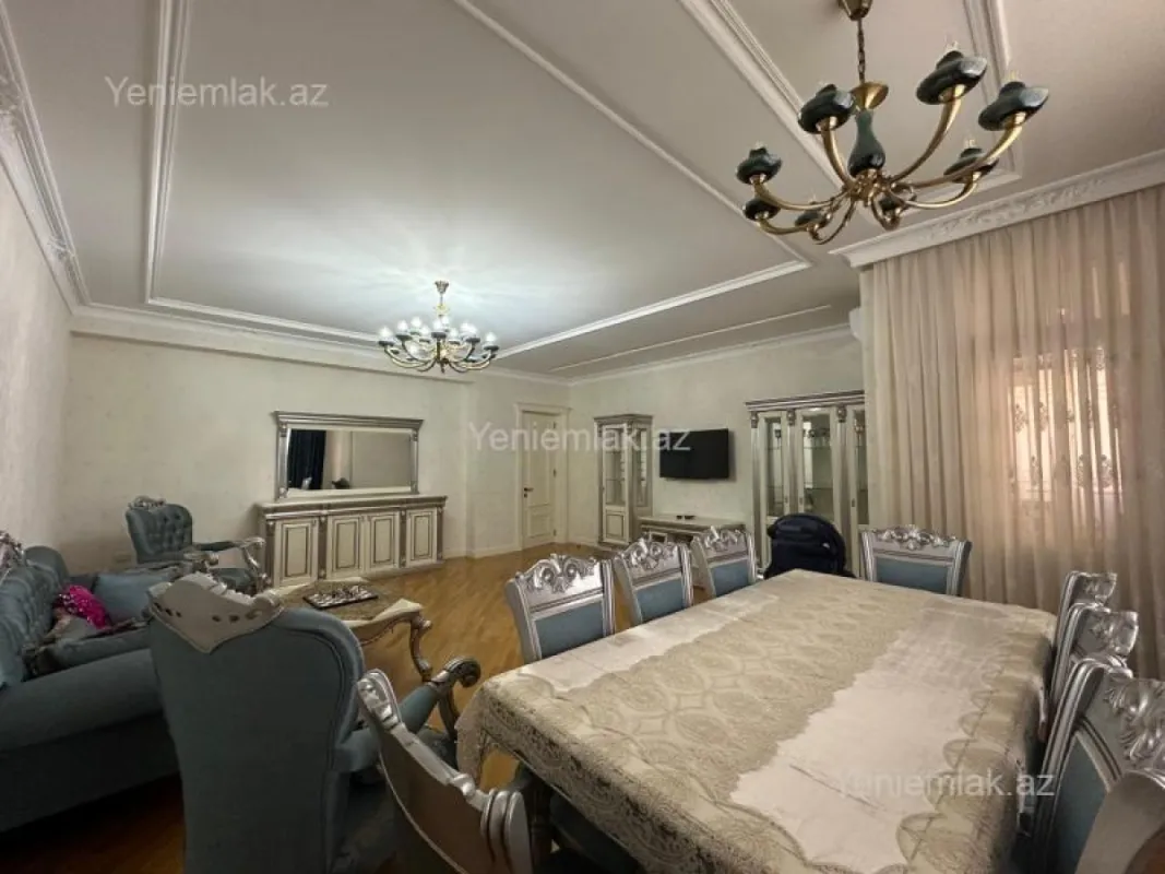 Satılır 4 otaqlı yeni tikili 176 m²