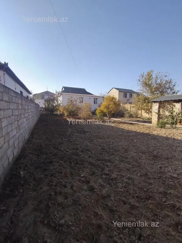 Satılır 4 otaqlı həyət evi 120 m²