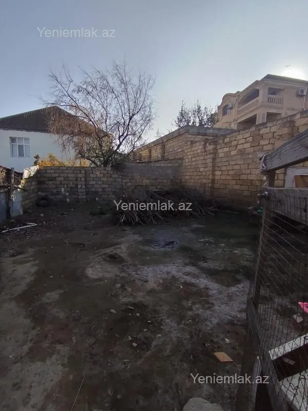 Satılır 4 otaqlı həyət evi 120 m²