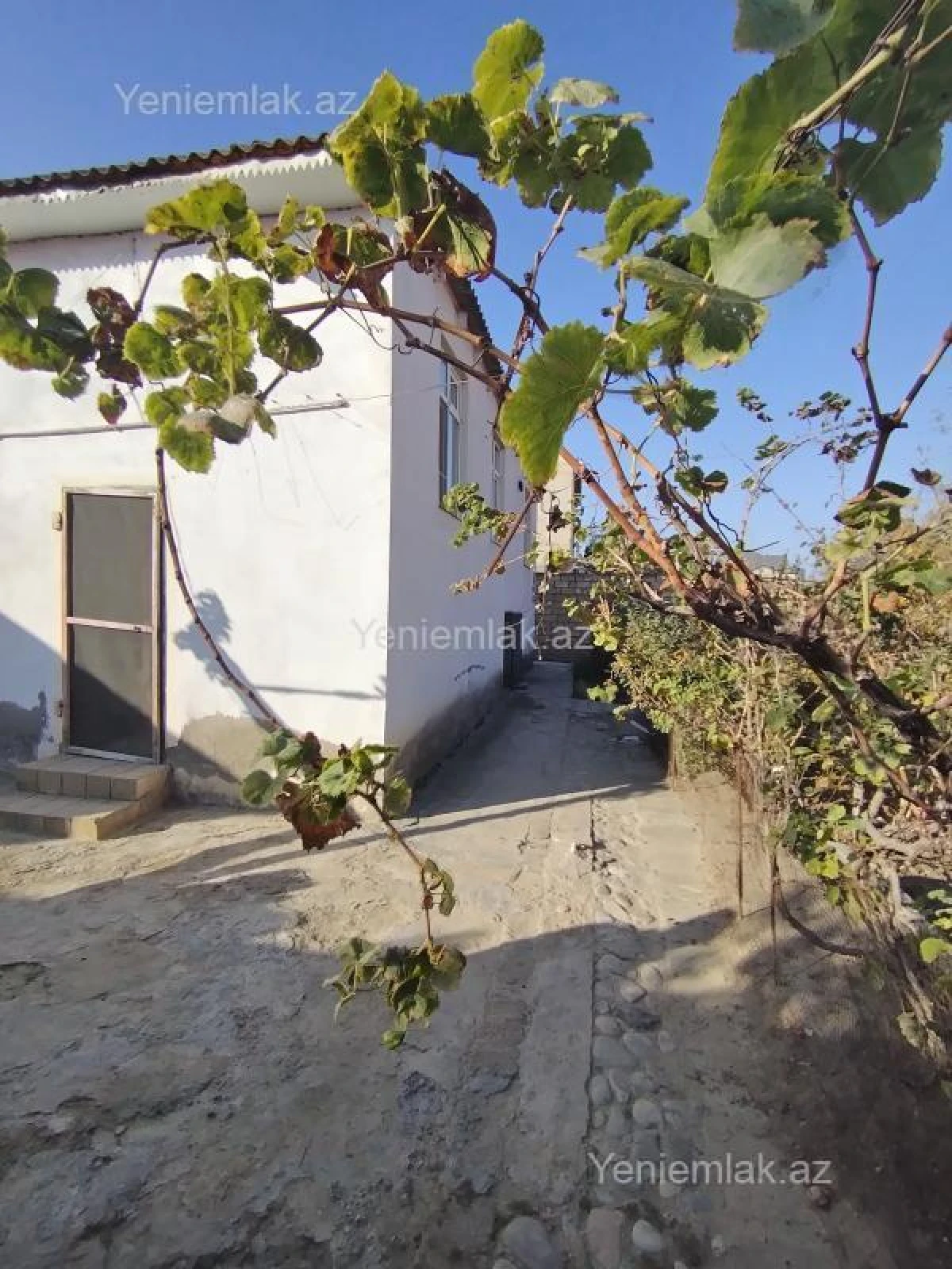 Satılır 4 otaqlı həyət evi 120 m²