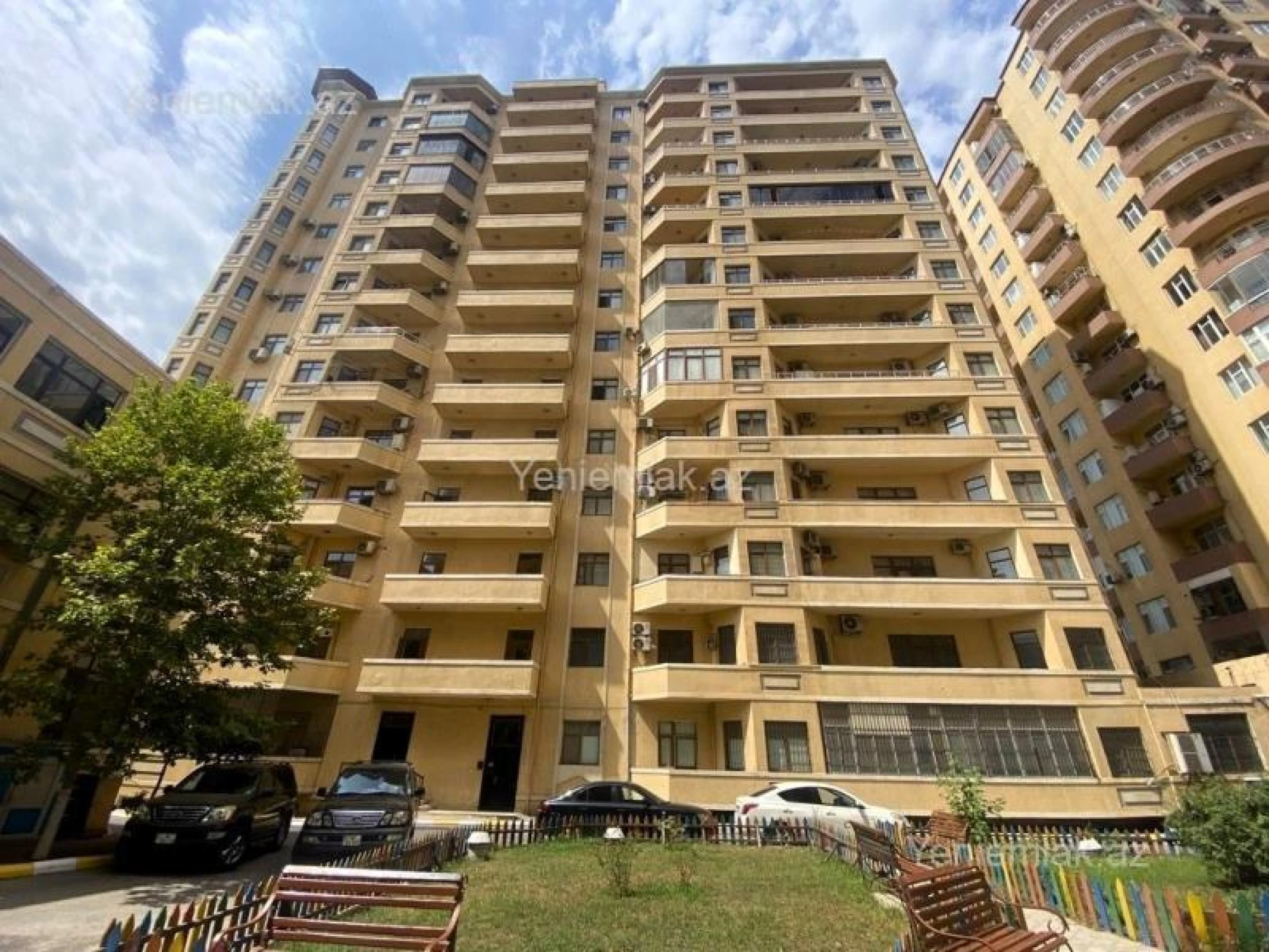Satılır 3 otaqlı yeni tikili 151 m²