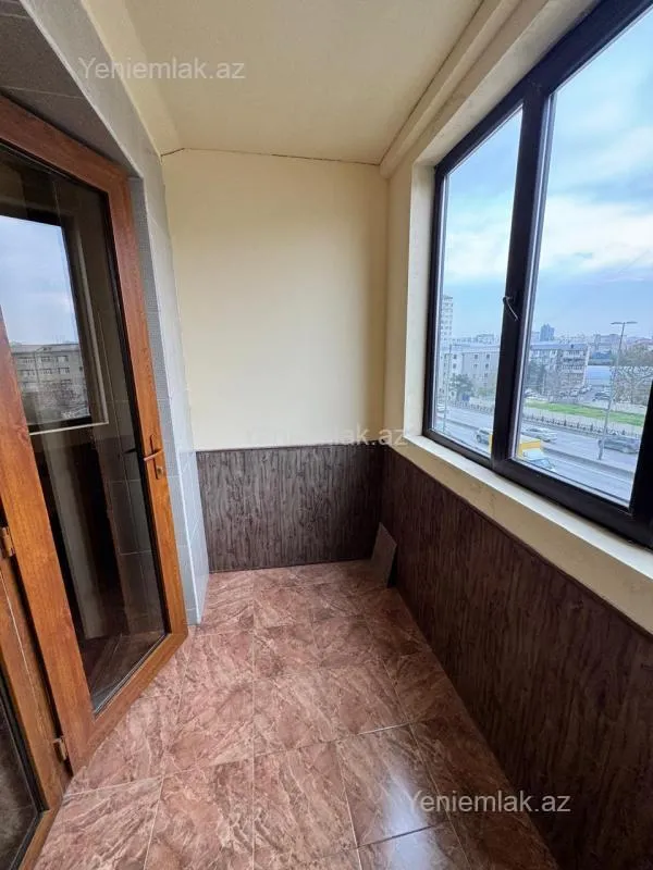 Satılır 2 otaqlı köhnə tikili 55 m²