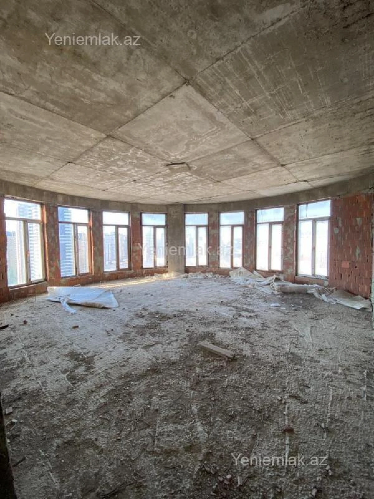 Satılır 3 otaqlı yeni tikili 157 m²