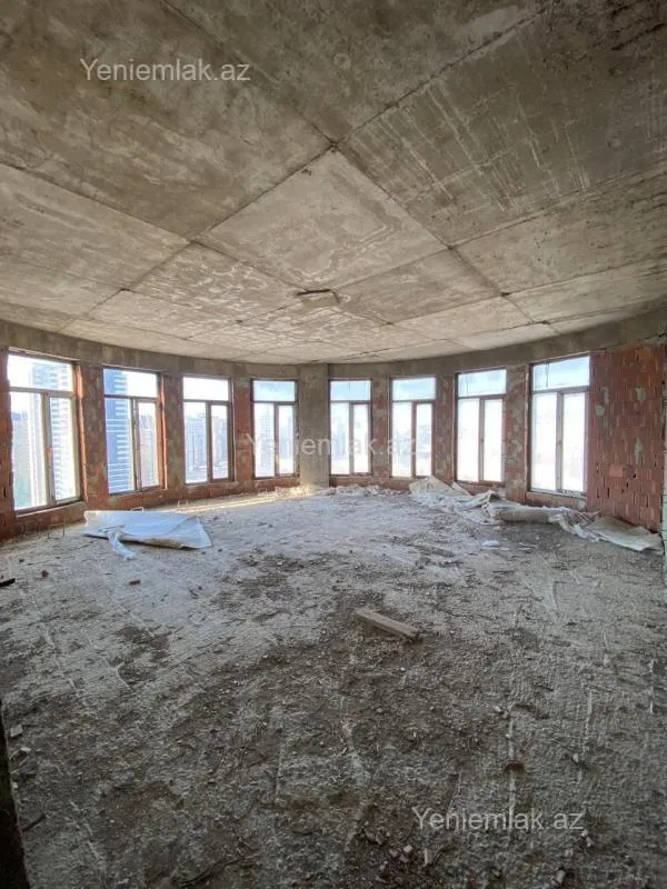 Satılır 3 otaqlı yeni tikili 157 m²