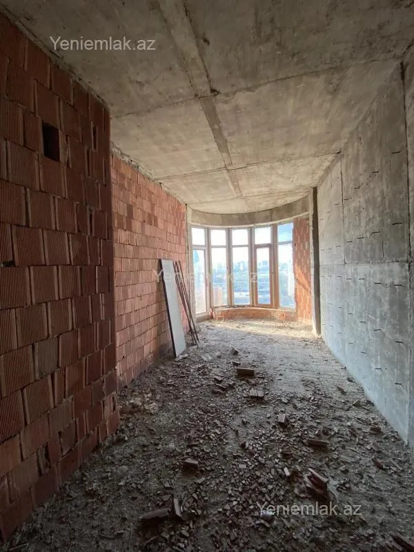 Satılır 3 otaqlı yeni tikili 157 m²