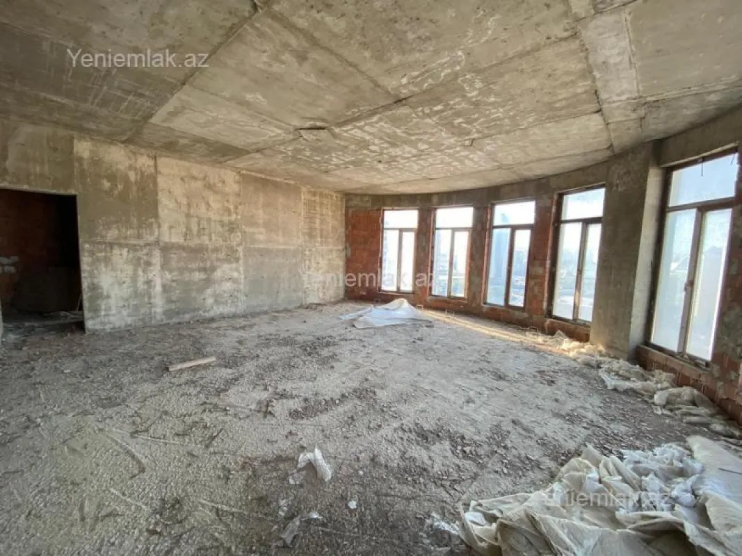 Satılır 3 otaqlı yeni tikili 157 m²