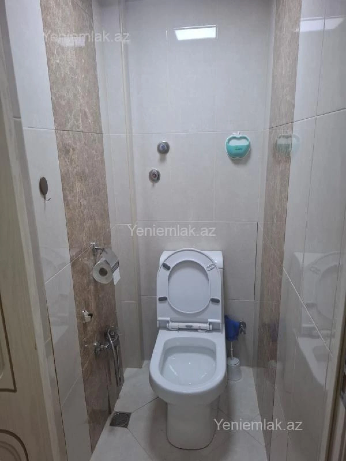 Satılır 4 otaqlı köhnə tikili 100 m²