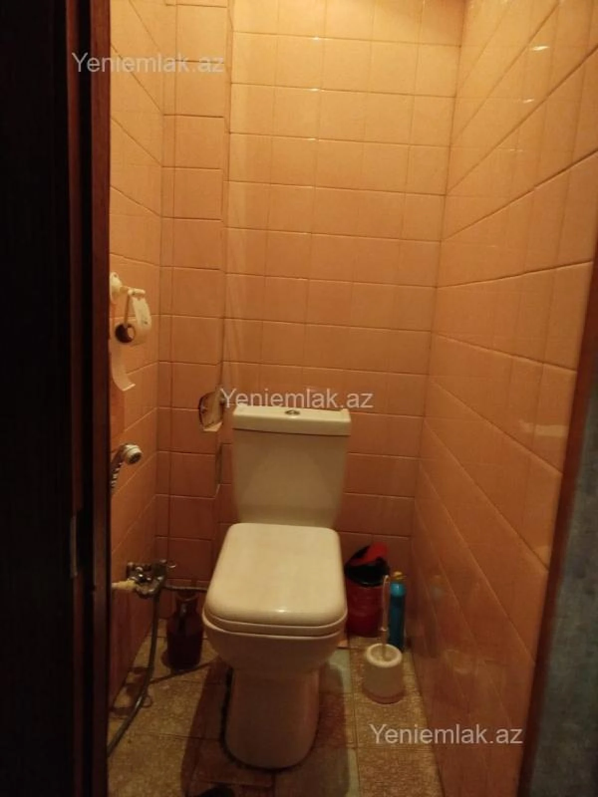 Satılır 4 otaqlı köhnə tikili 95 m²