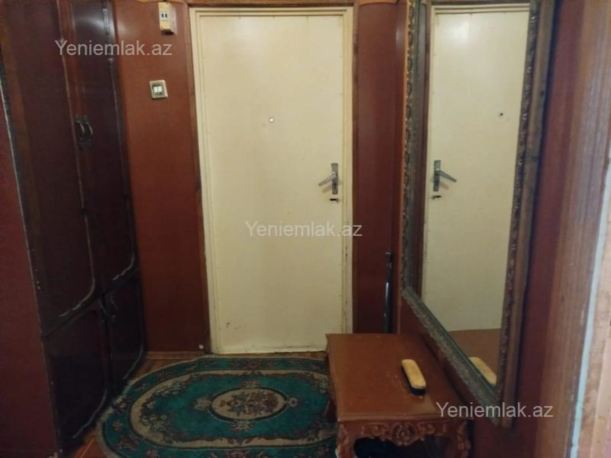 Satılır 4 otaqlı köhnə tikili 95 m²
