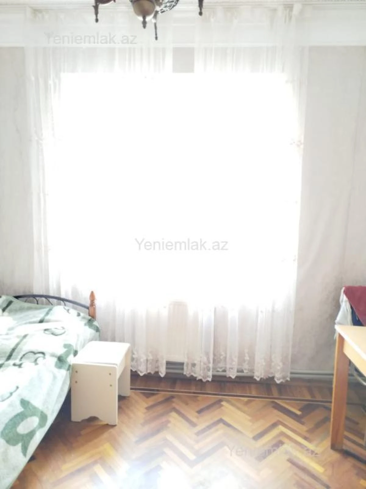 Satılır 4 otaqlı köhnə tikili 95 m²