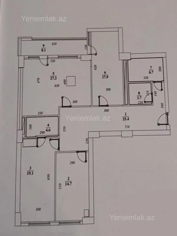 Satılır 3 otaqlı yeni tikili 135 m²