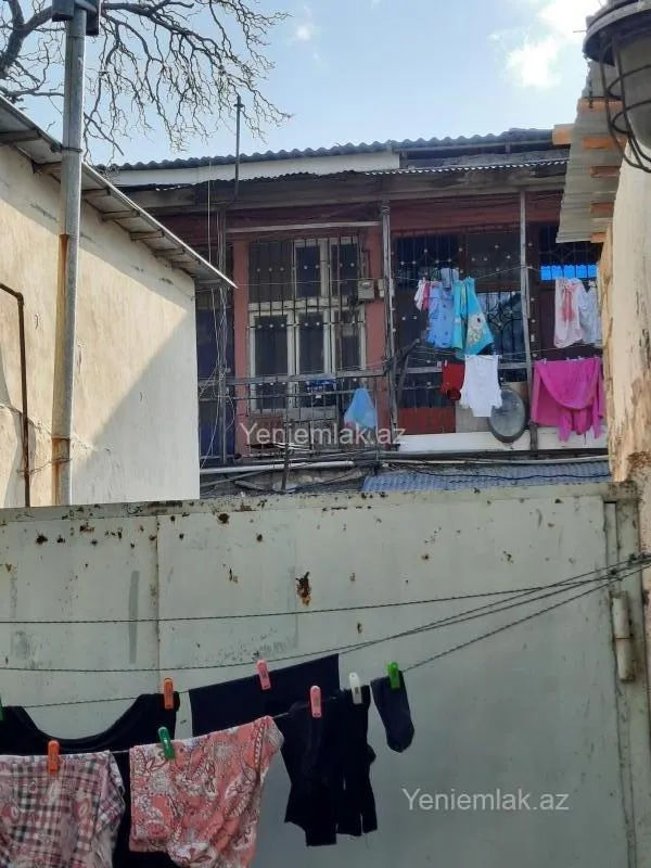 Satılır 2 otaqlı köhnə tikili 41.2 m²