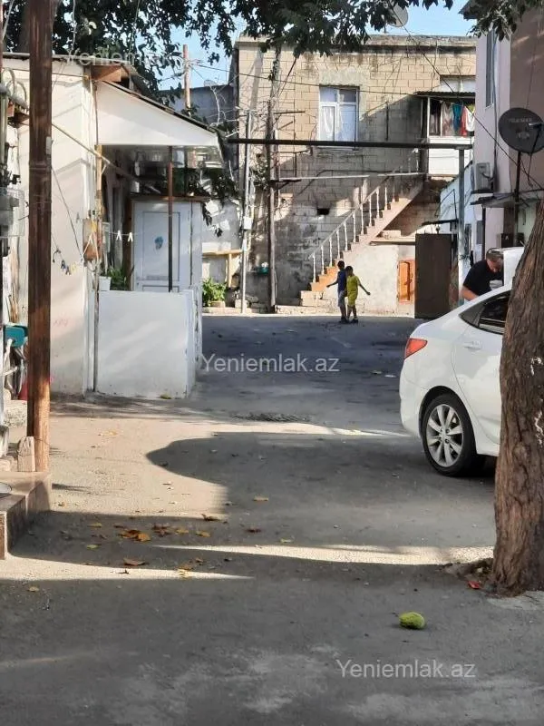 Satılır 2 otaqlı köhnə tikili 41.2 m²