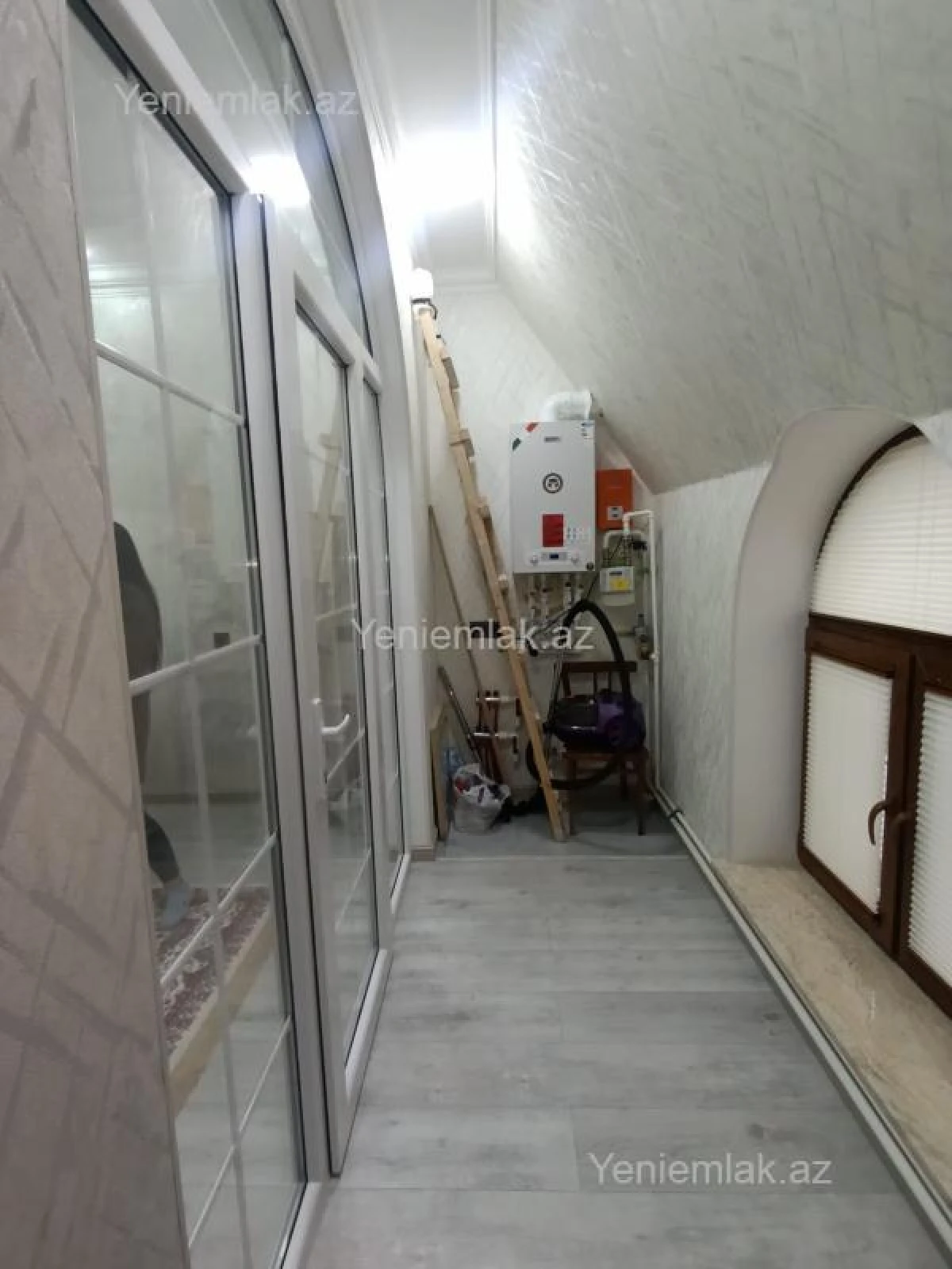 Satılır 2 otaqlı yeni tikili 54 m²