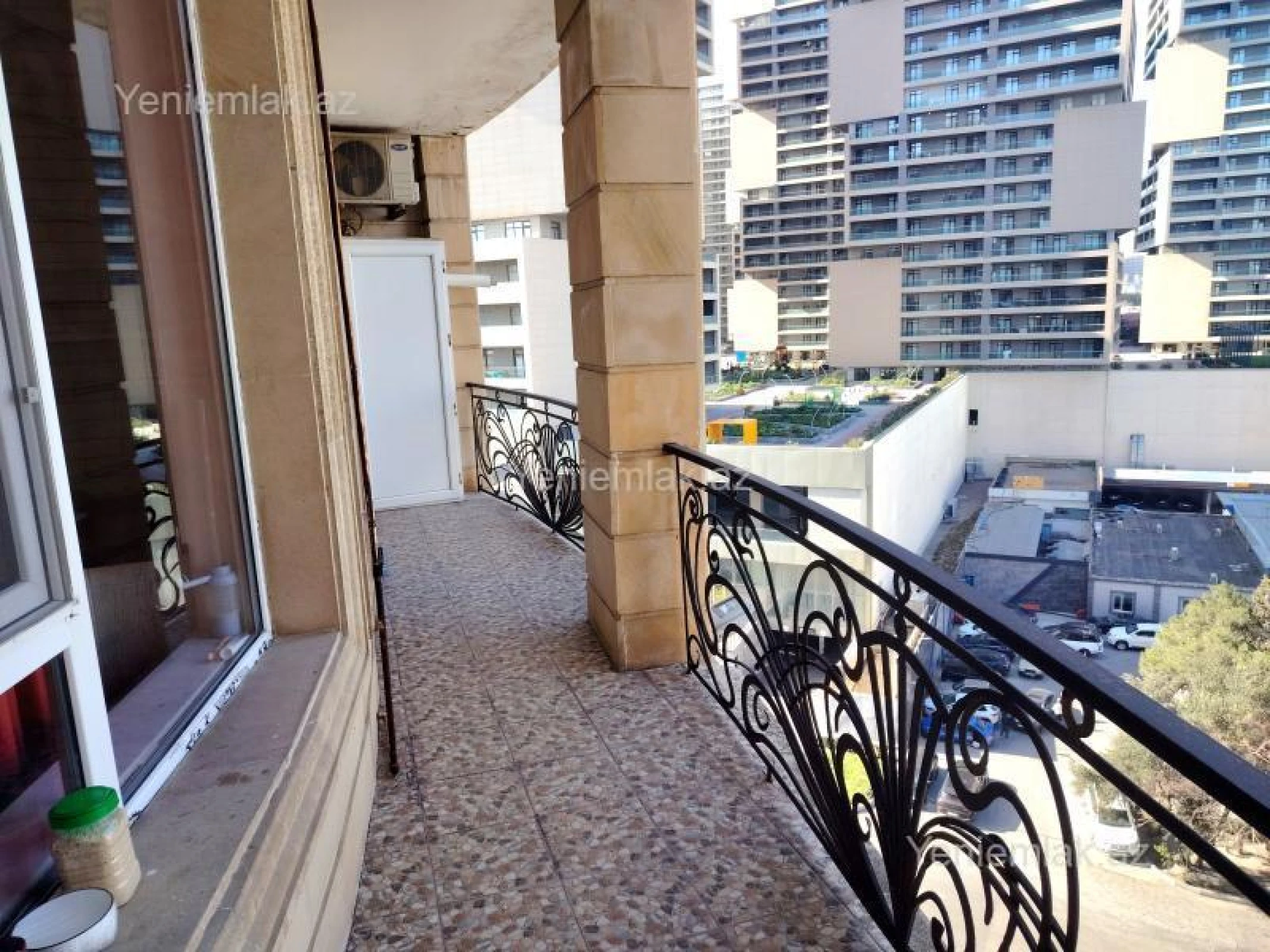 Satılır 3 otaqlı yeni tikili 155 m²