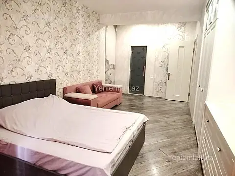 Satılır 3 otaqlı yeni tikili 155 m²