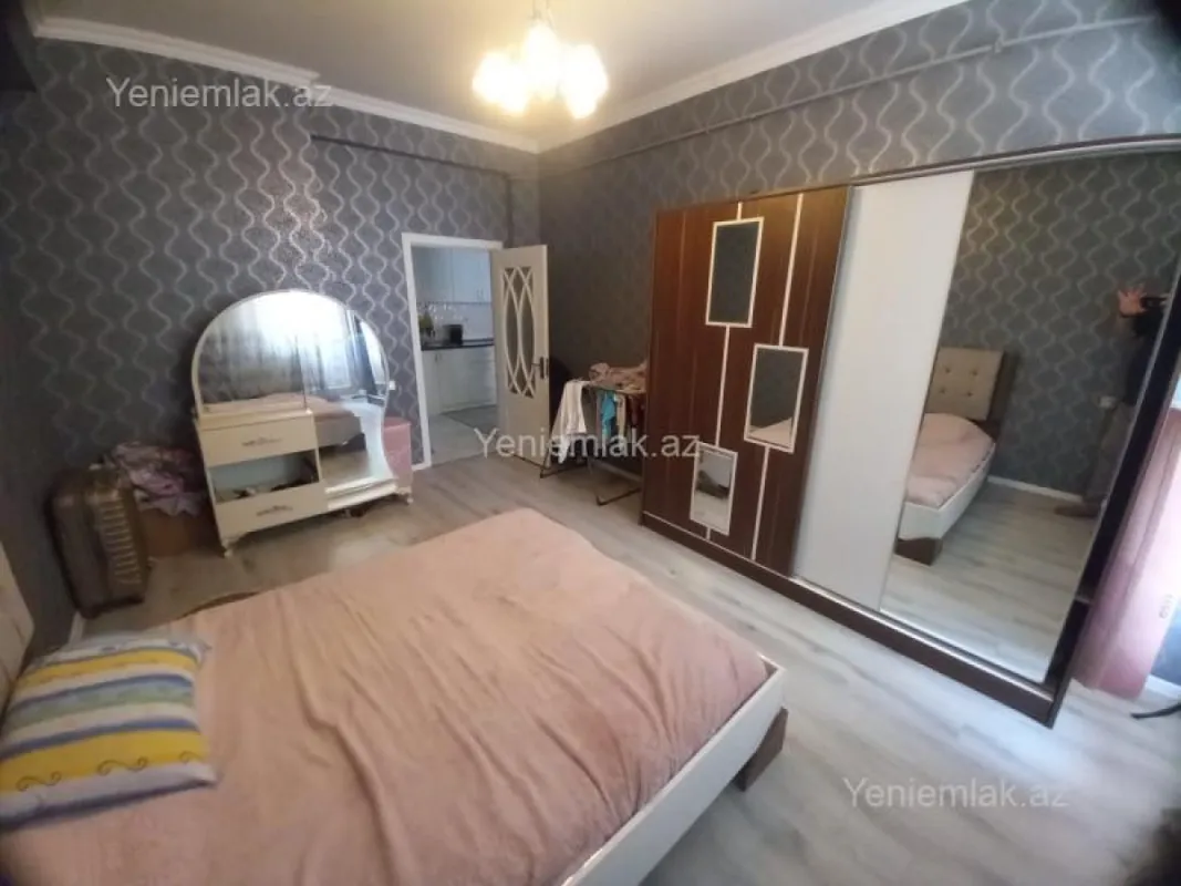 Satılır 3 otaqlı yeni tikili 104.5 m²
