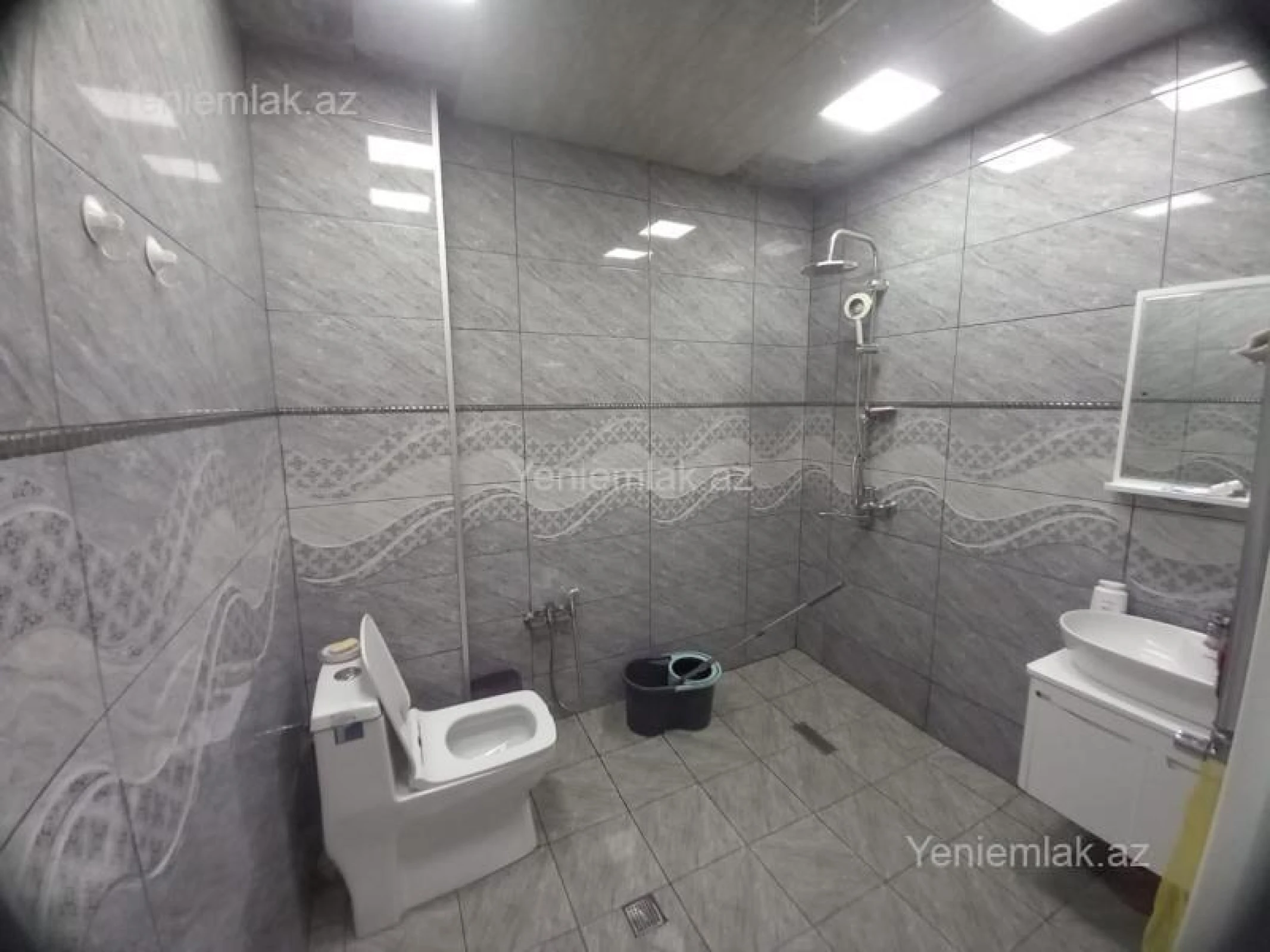 Satılır 3 otaqlı yeni tikili 104.5 m²