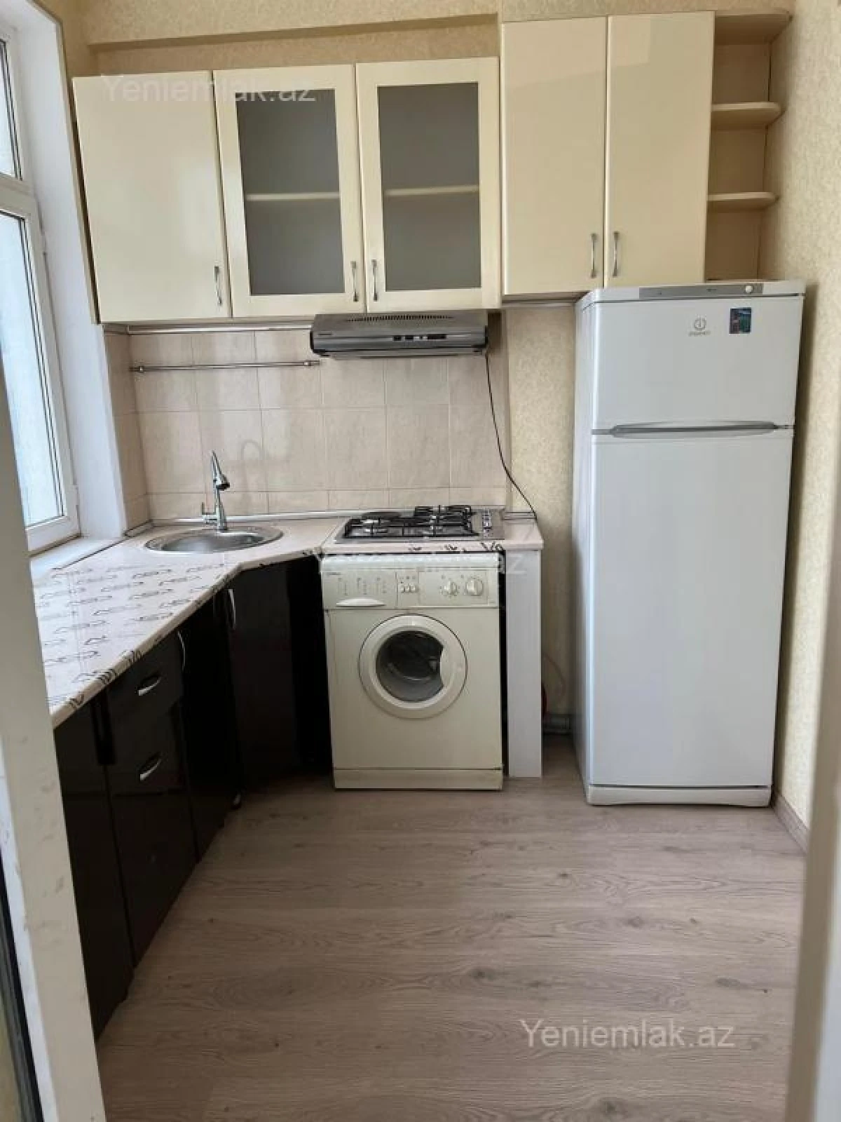 Satılır 2 otaqlı yeni tikili 52 m²