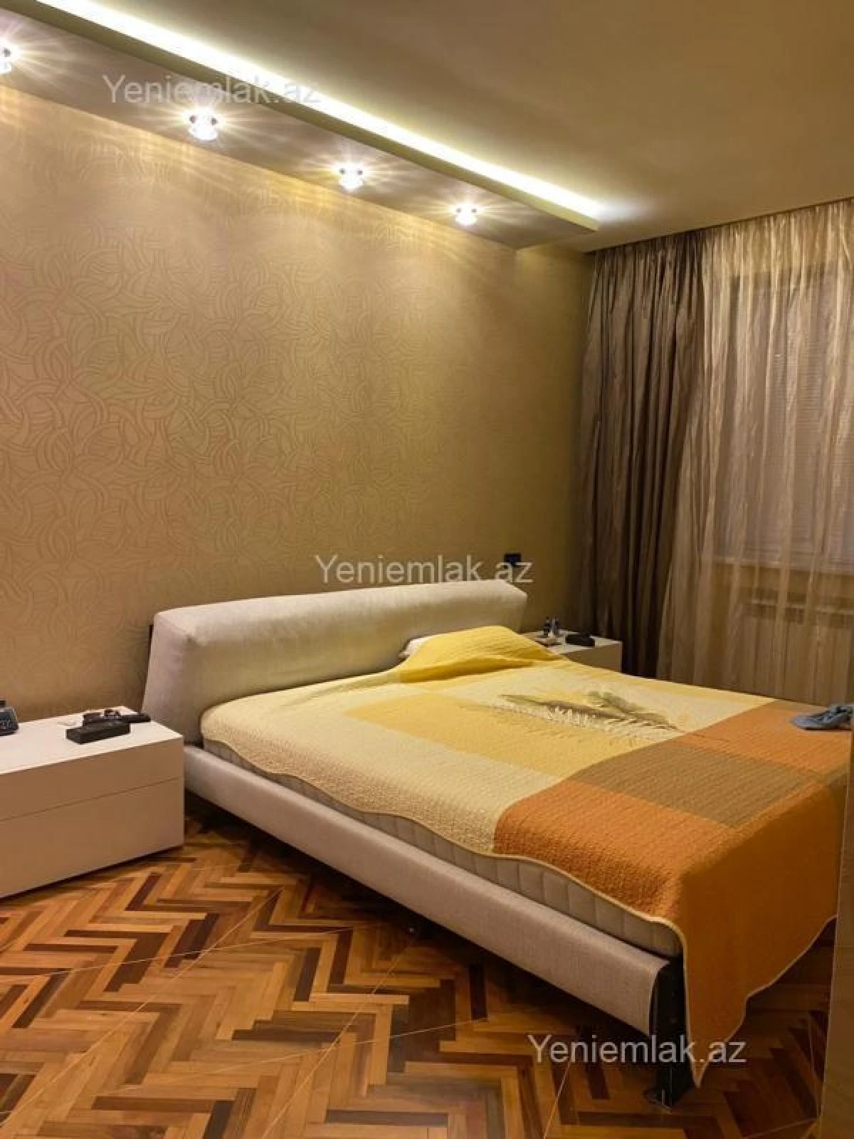 Satılır 3 otaqlı köhnə tikili 110 m²