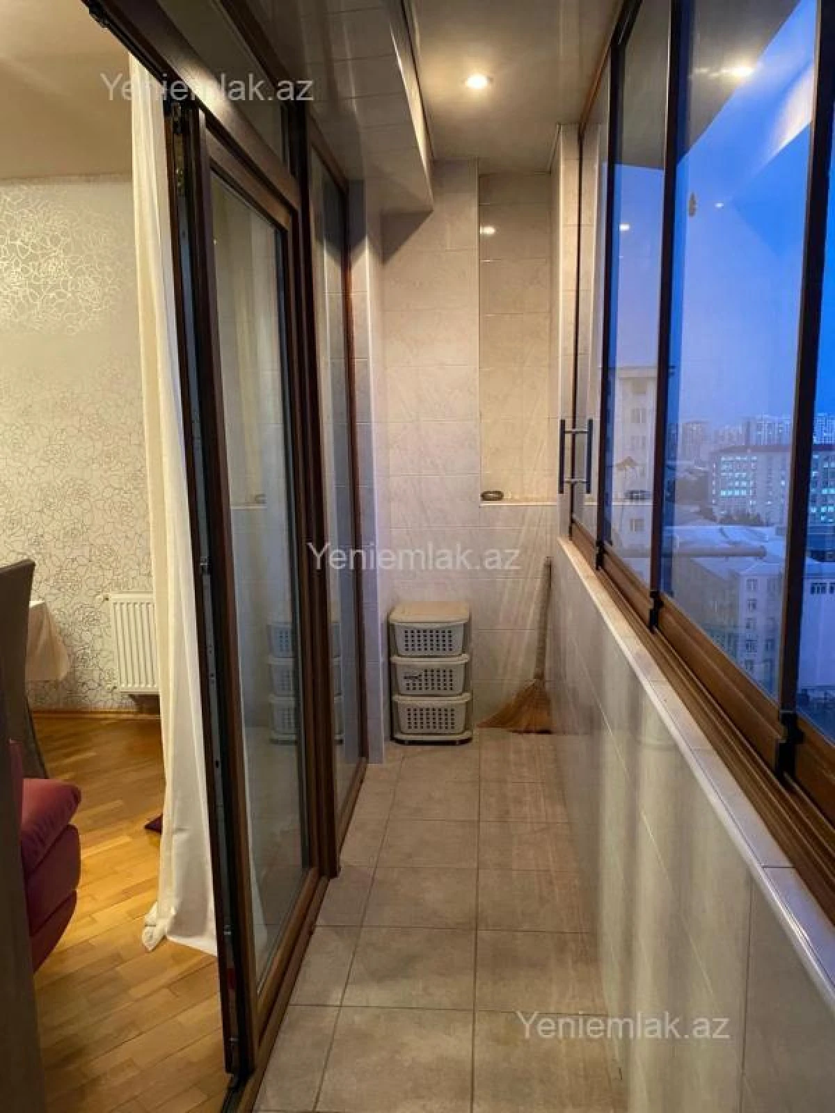 Satılır 3 otaqlı köhnə tikili 110 m²