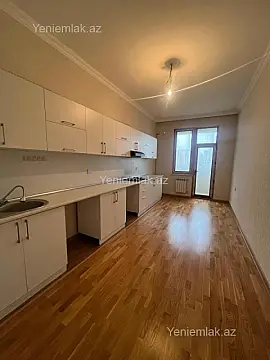 Satılır 3 otaqlı yeni tikili 105 m²