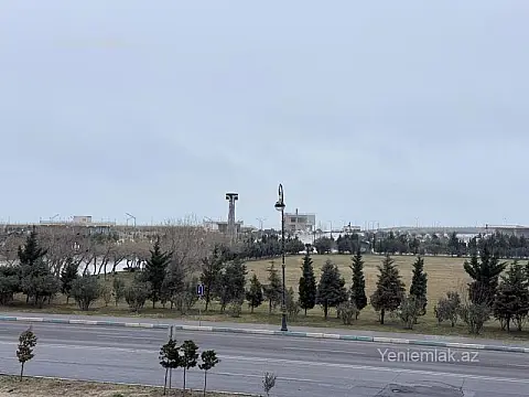 Satılır 2 otaqlı yeni tikili 60 m²