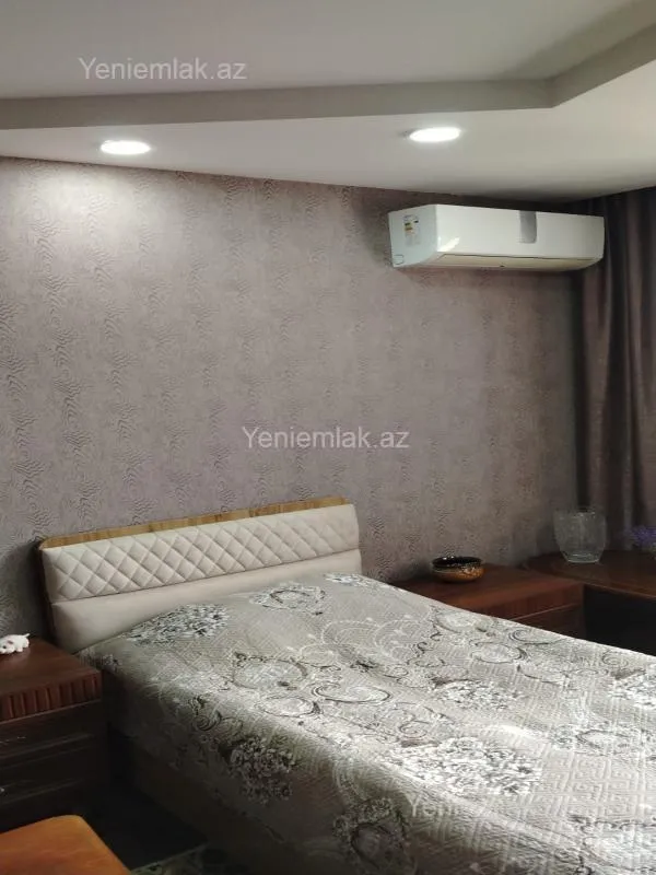 Satılır 3 otaqlı köhnə tikili 65 m²