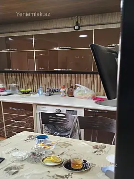 Satılır 3 otaqlı köhnə tikili 65 m²