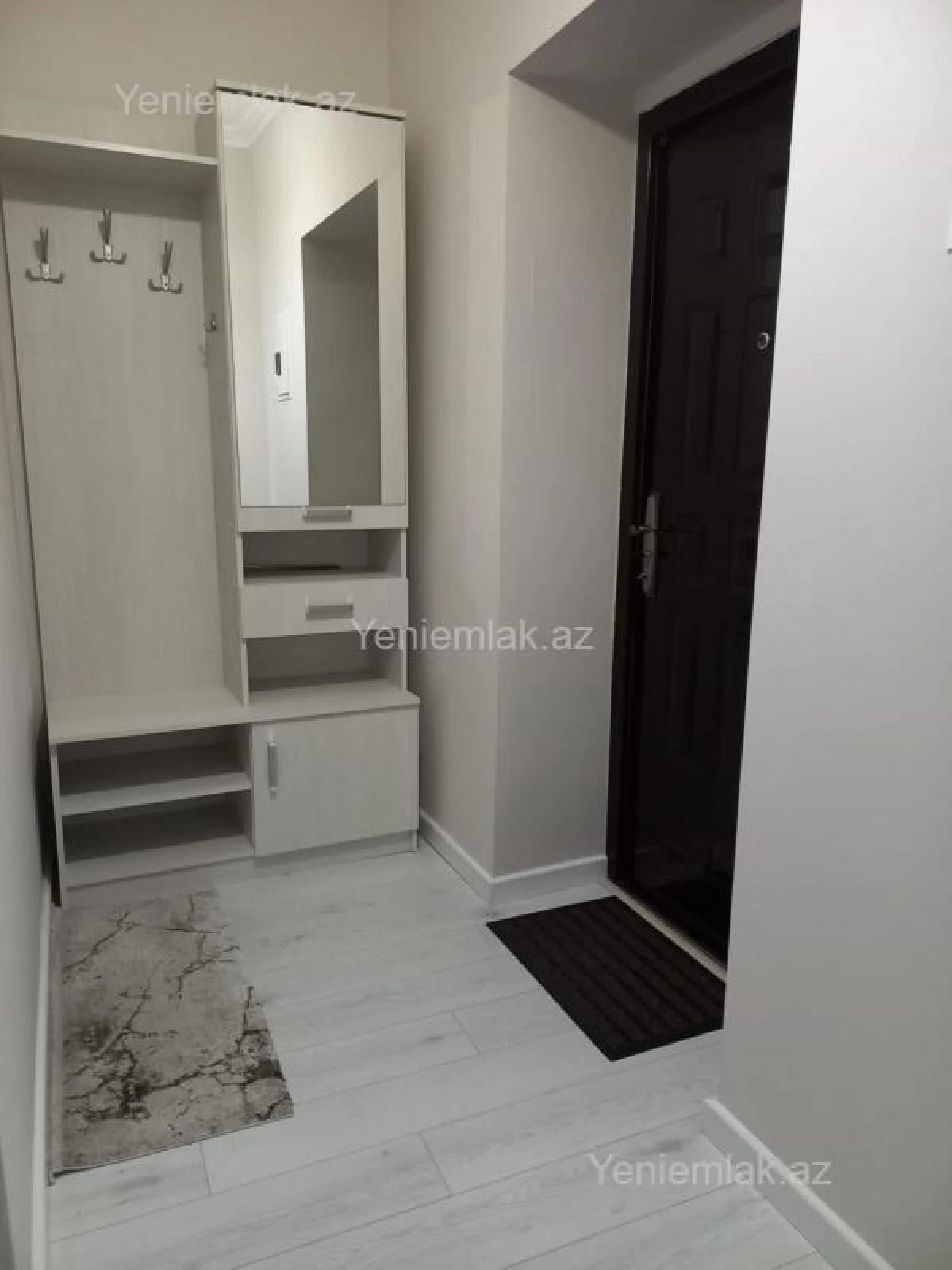 Satılır 2 otaqlı köhnə tikili 55 m²