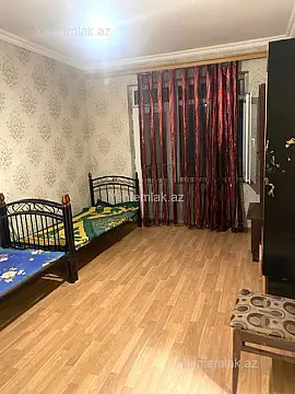 Satılır 3 otaqlı köhnə tikili 70 m²
