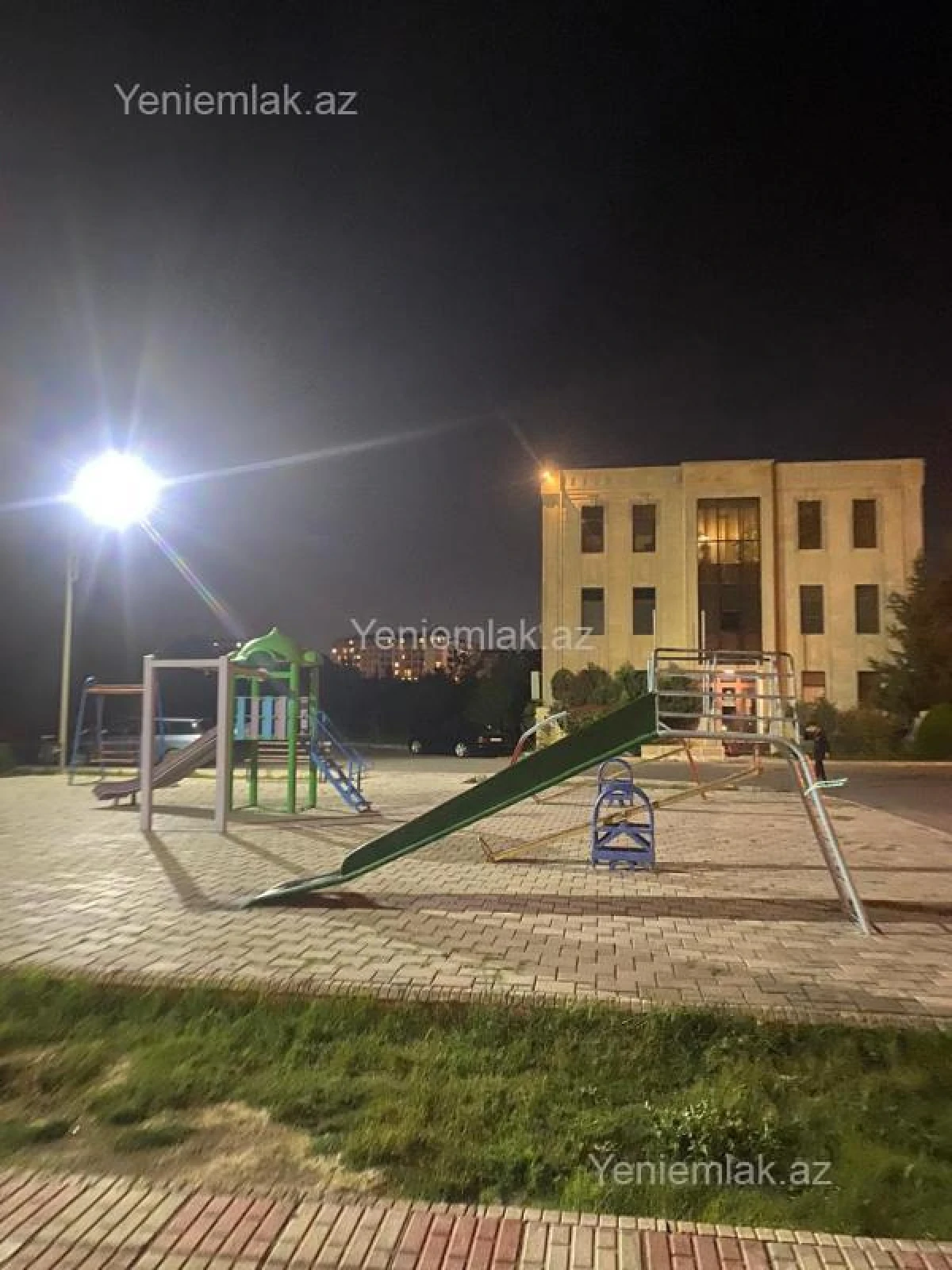 Satılır 3 otaqlı köhnə tikili 70 m²