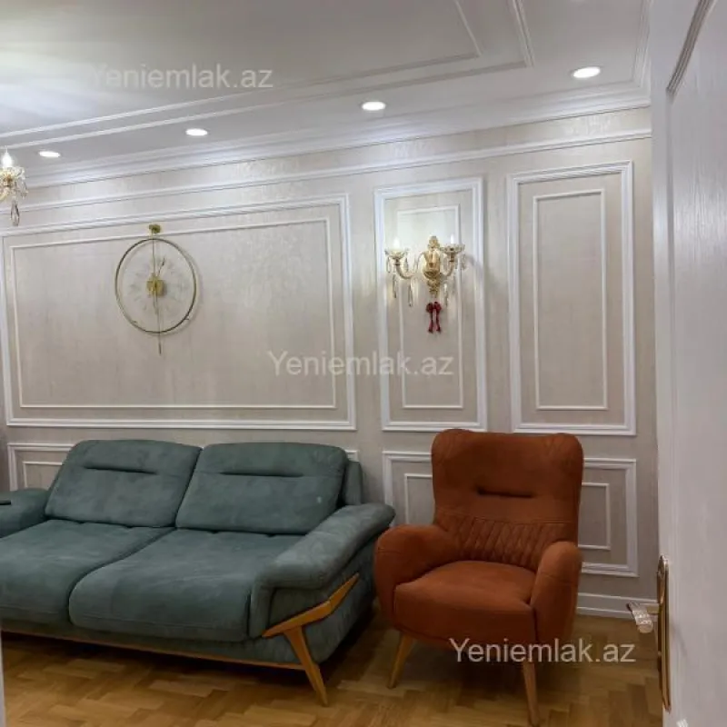 Satılır 3 otaqlı köhnə tikili 100 m²