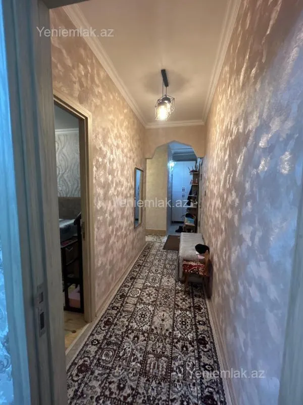 Satılır 2 otaqlı köhnə tikili 60 m²
